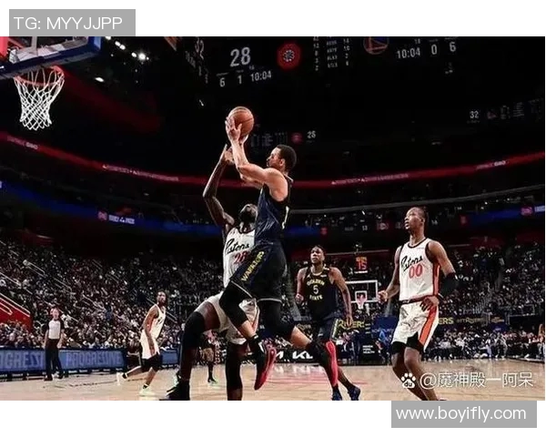 NBA活塞与勇士精彩对决央视回放全程回顾与精彩瞬间分析